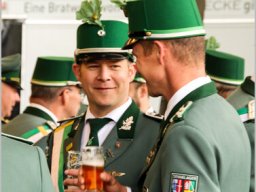 Schützenfest 2025 Samstag Ehrenmal