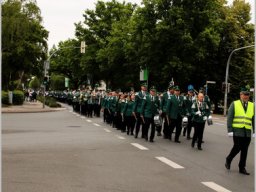 Schützenfest 2025 Samstag Ehrenmal